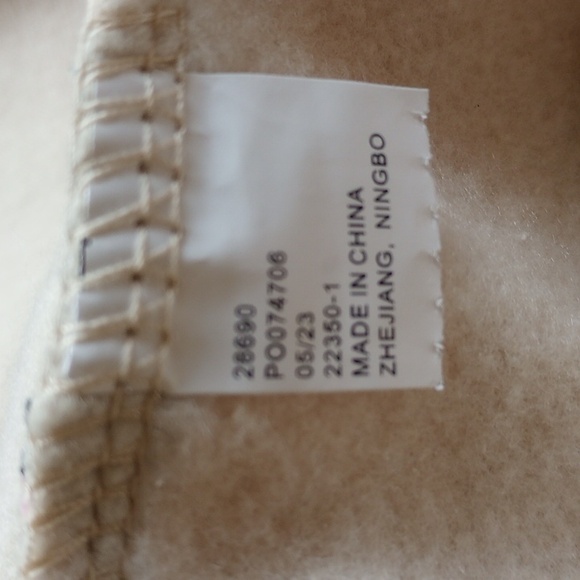 NWOT Kuromi Sweatshirt L Tan Sanrio - Picture 3 of 6